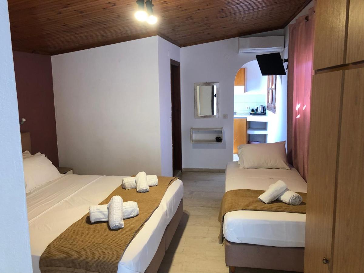 Hills Aparthotel